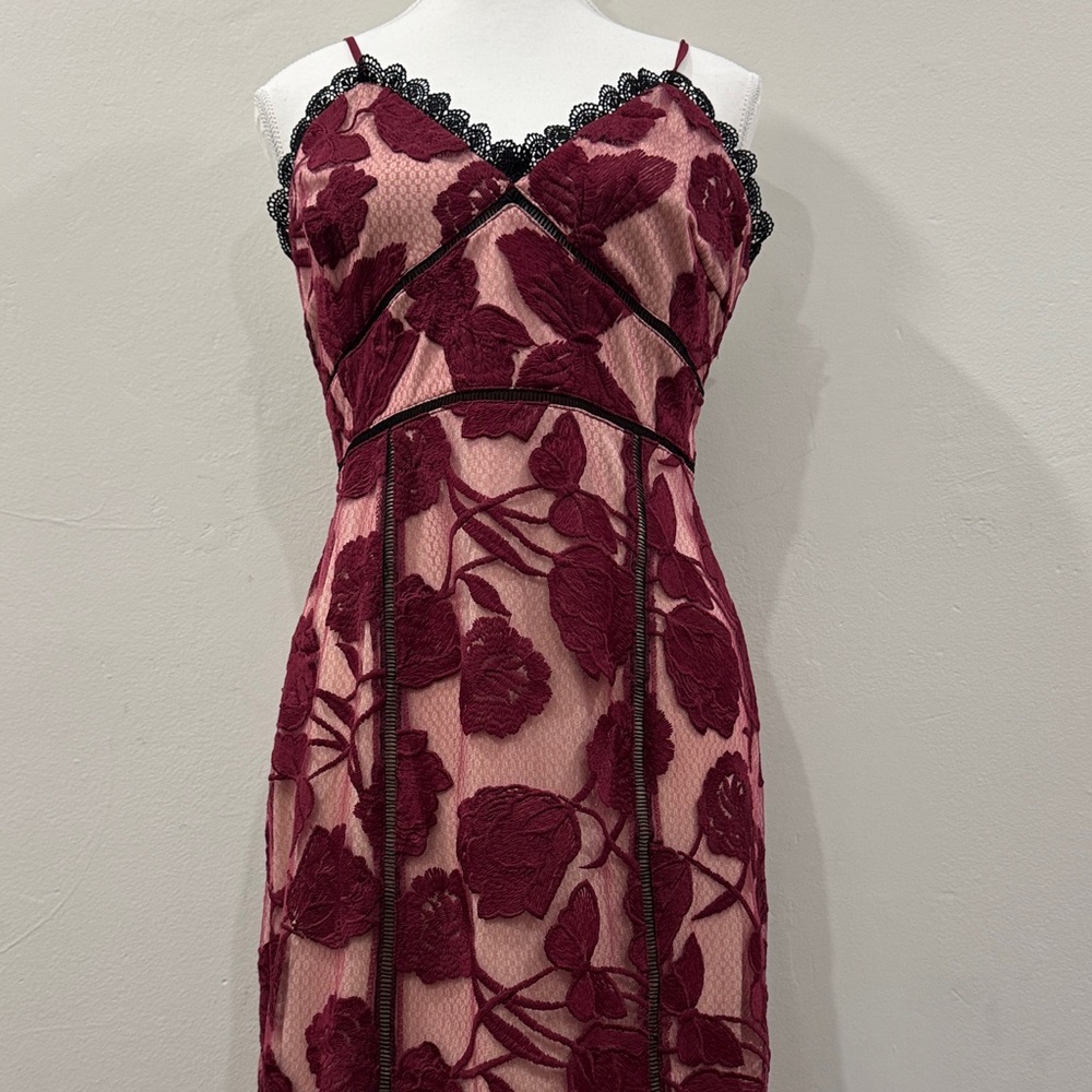 Lulu’s Burgundy Floral Lace Midi Dress – Size M - Picture 7 of 11
